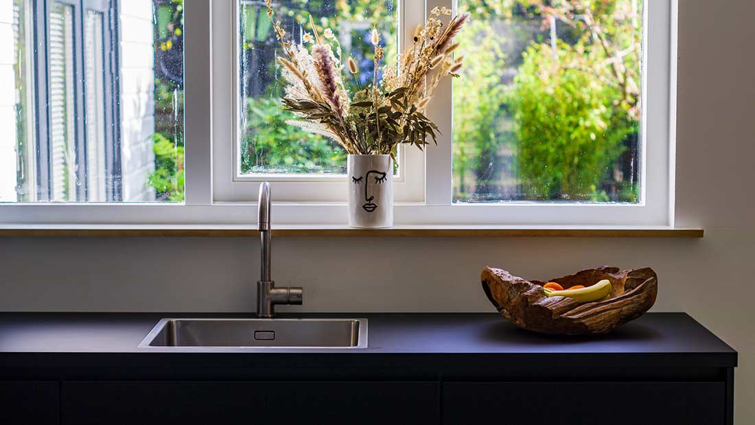 Blue kitchen countertops: a unique and refreshing look for your kitchen